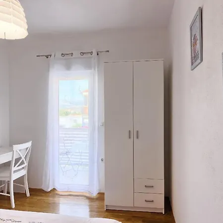 Gemuetliche Studio-wohnung Mit Zwei Balkonen Und Gemeinschaftsgarten In Strandnaehe 公寓 珀德垂那
